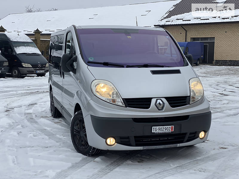 Минивэн Renault Trafic 2007 в Луцке