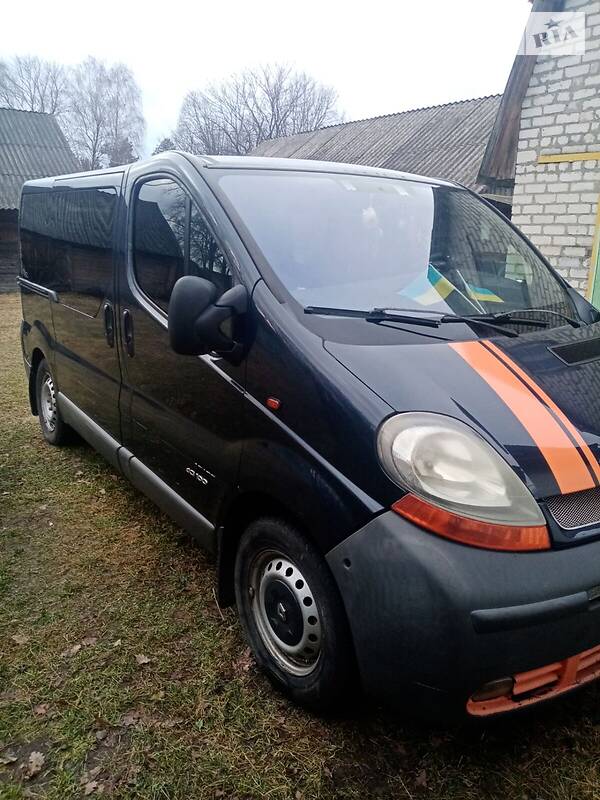 Мінівен Renault Trafic 2002 в Вараші