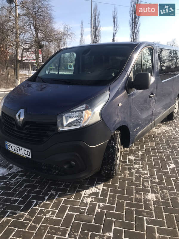Renault Trafic 2015