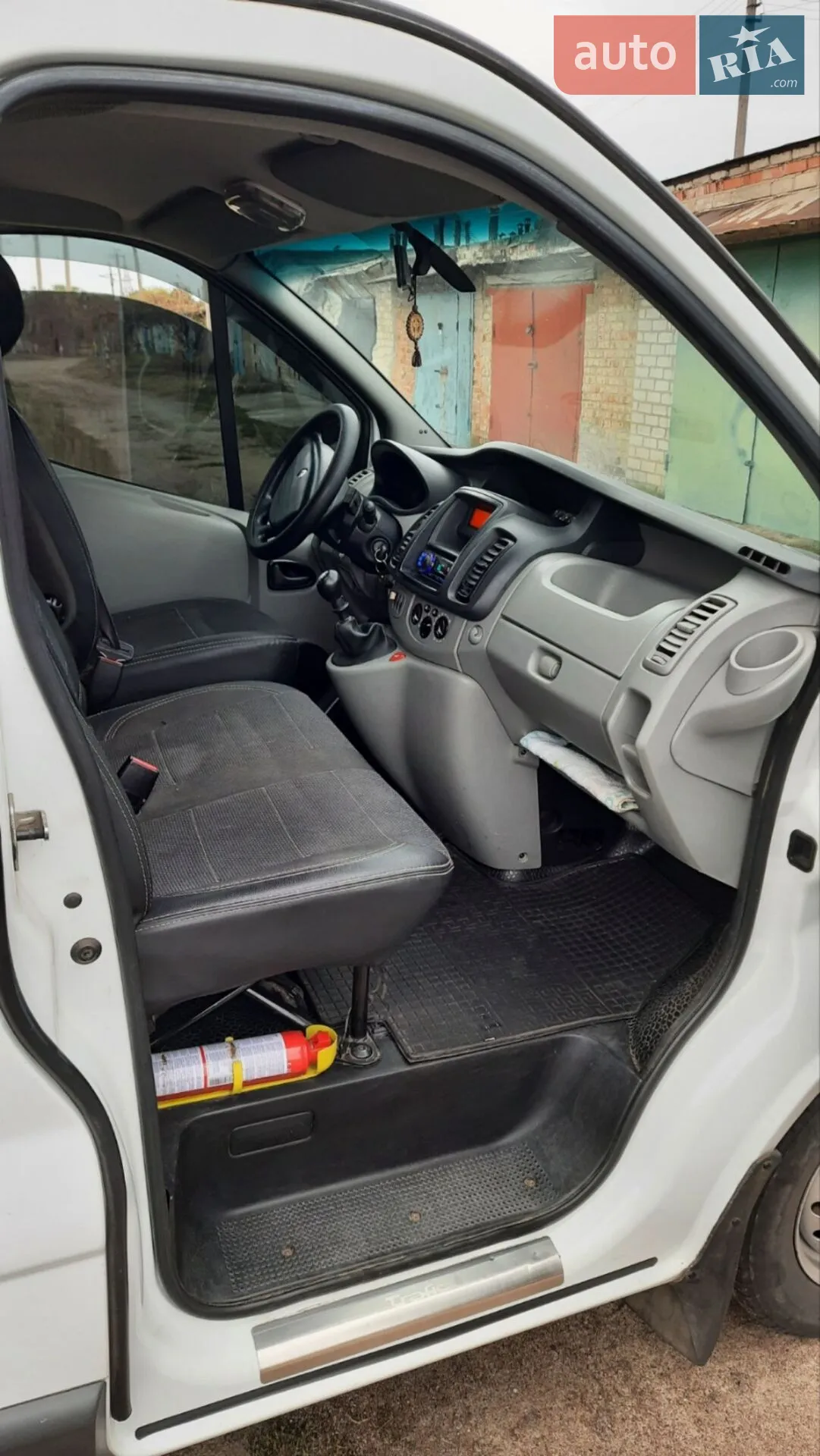 2011 Renault Trafic - мініатюра 9