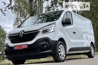 Минивэн Renault Trafic 2020 в 