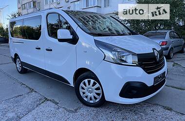 Мінівен Renault Trafic 2016 в 