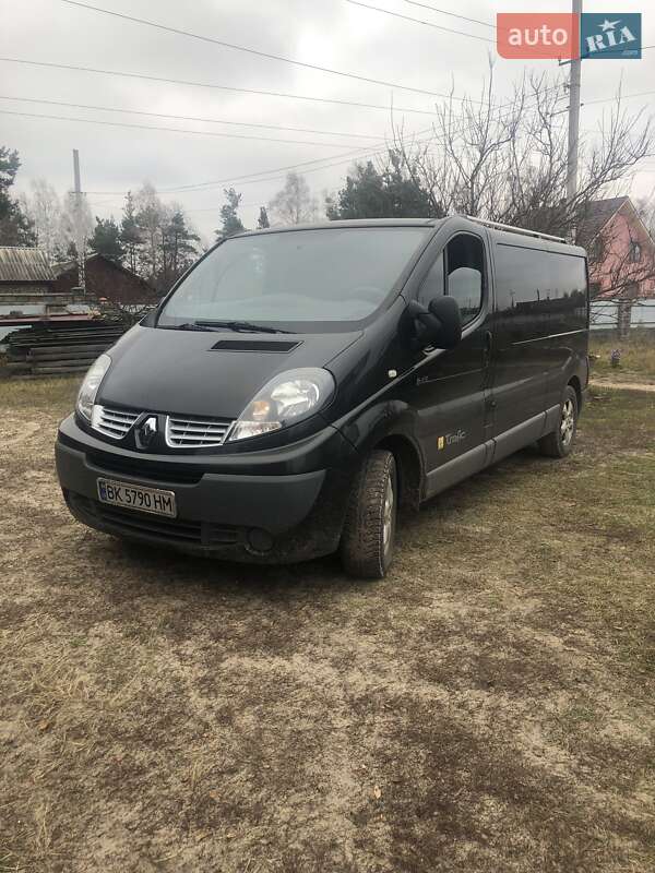 Мінівен Renault Trafic 2012 в Рокитному