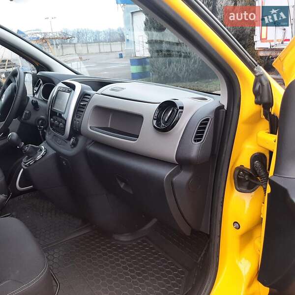 Грузовой фургон Renault Trafic 2017 в Днепре