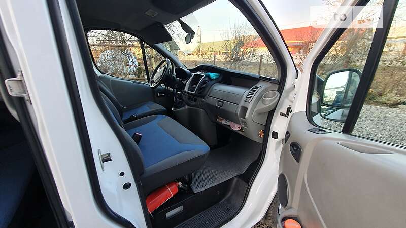 Мінівен Renault Trafic 2011 в Івано-Франківську фото 9 Мінівен Renault Trafic 2011 в Івано-Франківську