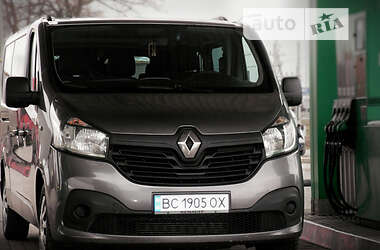 Renault Trafic 2015