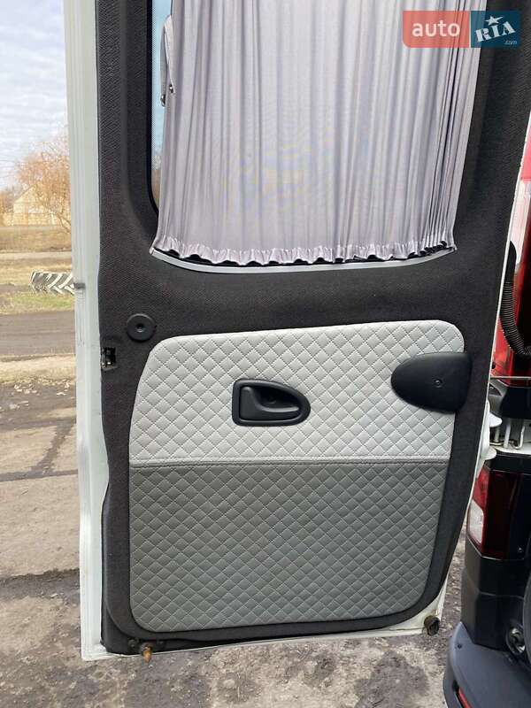 Минивэн Renault Trafic 2016 в Арцизе