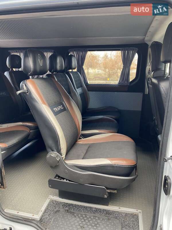 Минивэн Renault Trafic 2016 в Арцизе