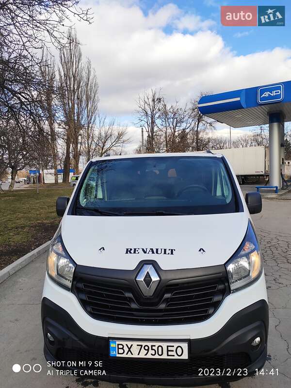 Renault Trafic 2015