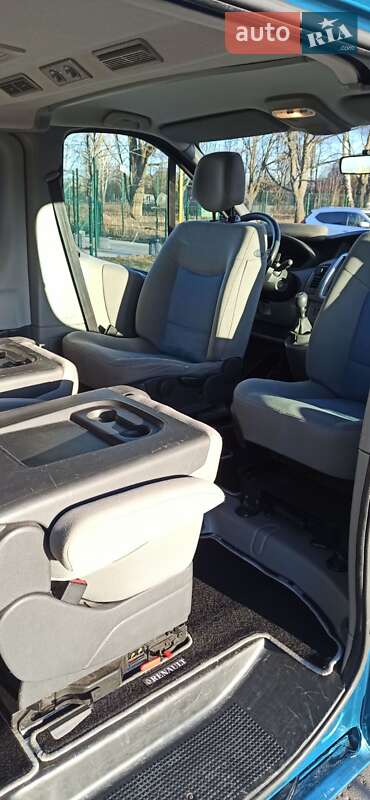 Мінівен Renault Trafic 2010 в Чернігові