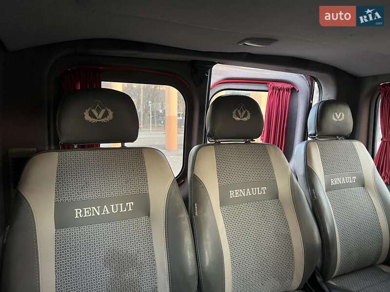 Минивэн Renault Trafic 2006 в Ивано-Франковске