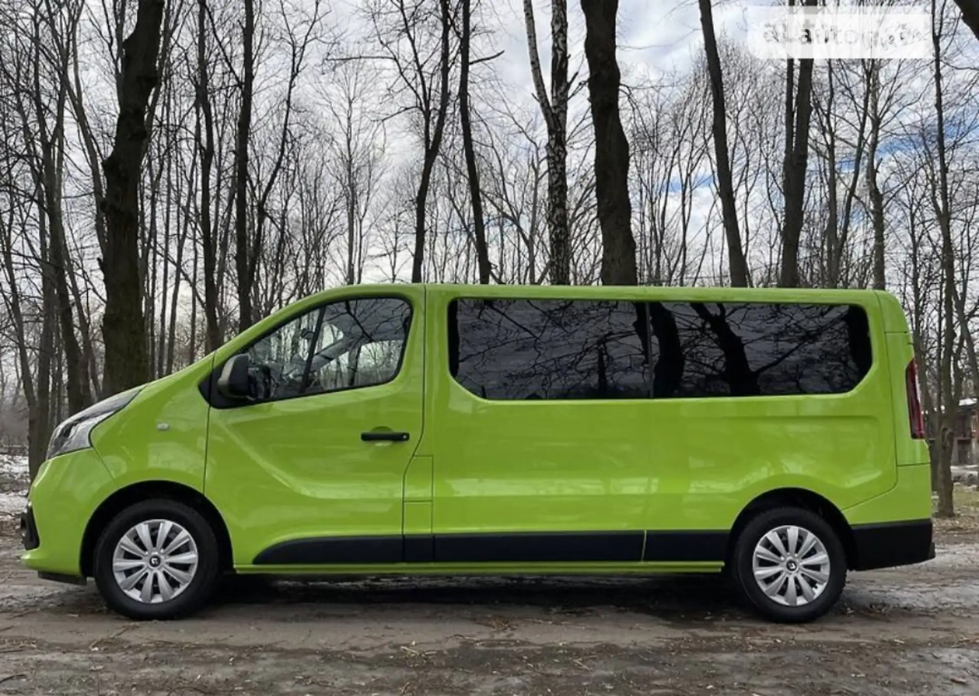2017 Renault Trafic - мініатюра 2