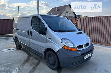 Мінівен Renault Trafic 2006 в 