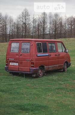 Минивэн Renault Trafic 1991 в Радомышле