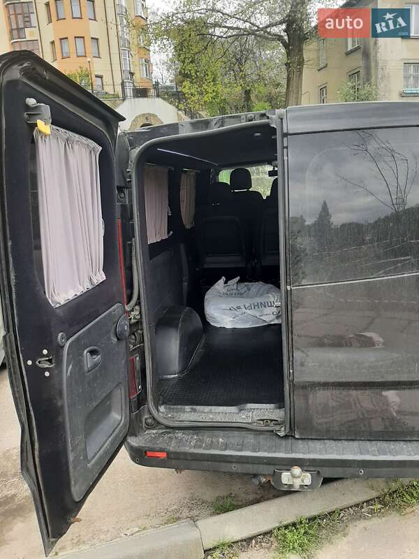 Минивэн Renault Trafic 2015 в Львове фото 11 Минивэн Renault Trafic 2015 в Львове