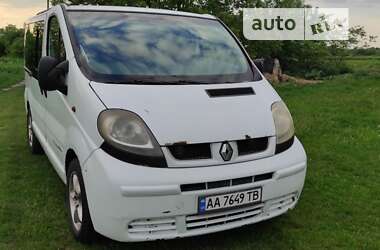 Минивэн Renault Trafic 2002 в 
