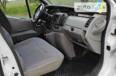 Минивэн Renault Trafic 2002 в 
