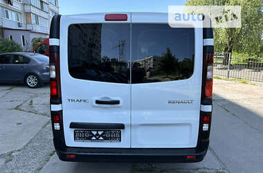 Минивэн Renault Trafic 2021 в 