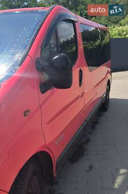 Минивэн Renault Trafic 2006 в Иршаве