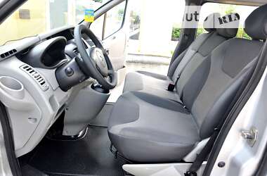 Вантажний фургон Renault Trafic 2012 в Львові