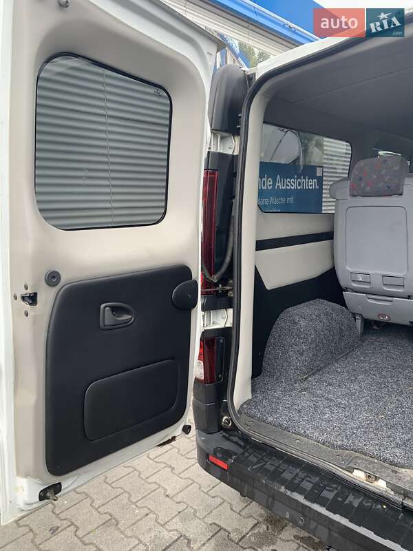 Минивэн Renault Trafic 2015 в Черновцах