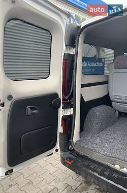 Мінівен Renault Trafic 2015 в 