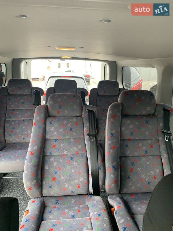 Минивэн Renault Trafic 2015 в Черновцах