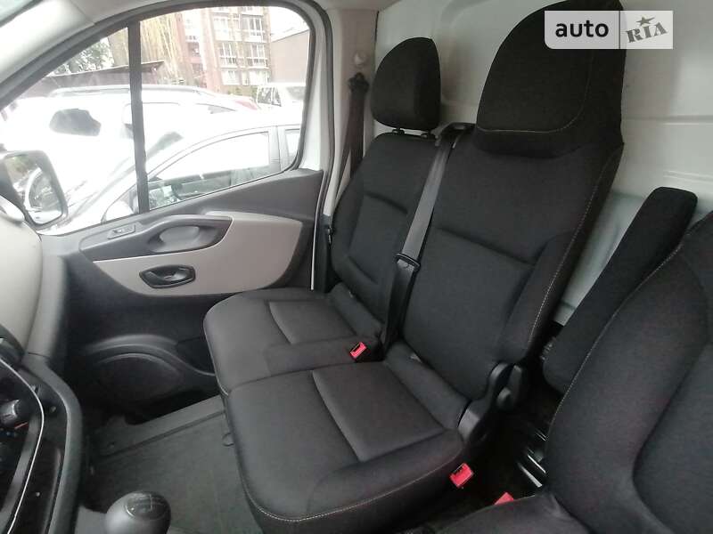 Вантажний фургон Renault Trafic 2017 в Ірпені фото 18 Вантажний фургон Renault Trafic 2017 в Ірпені