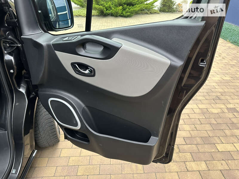 Мінівен Renault Trafic 2019 в Києві