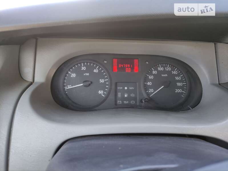 Грузовой фургон Renault Trafic 2005 в Радивилове фото 6 Грузовой фургон Renault Trafic 2005 в Радивилове