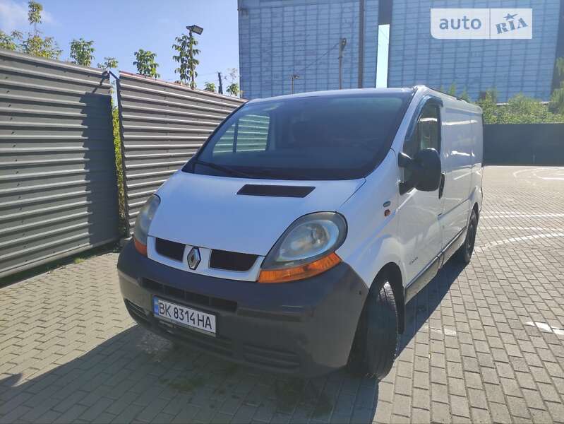 Грузовой фургон Renault Trafic 2005 в Радивилове фото Грузовой фургон Renault Trafic 2005 в Радивилове