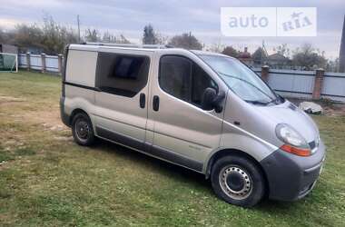 Мінівен Renault Trafic 2003 в Вижниці