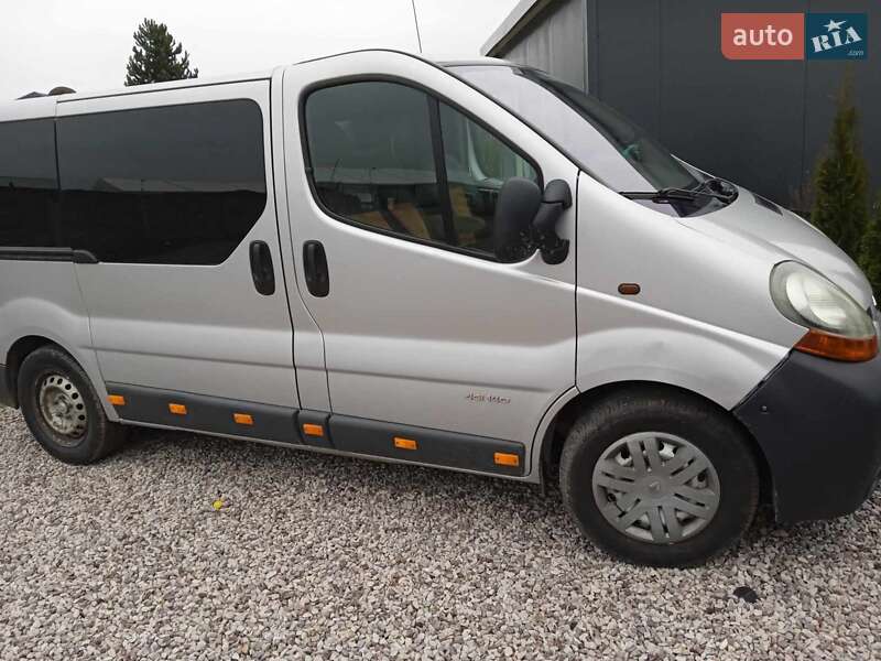 Renault Trafic 2004