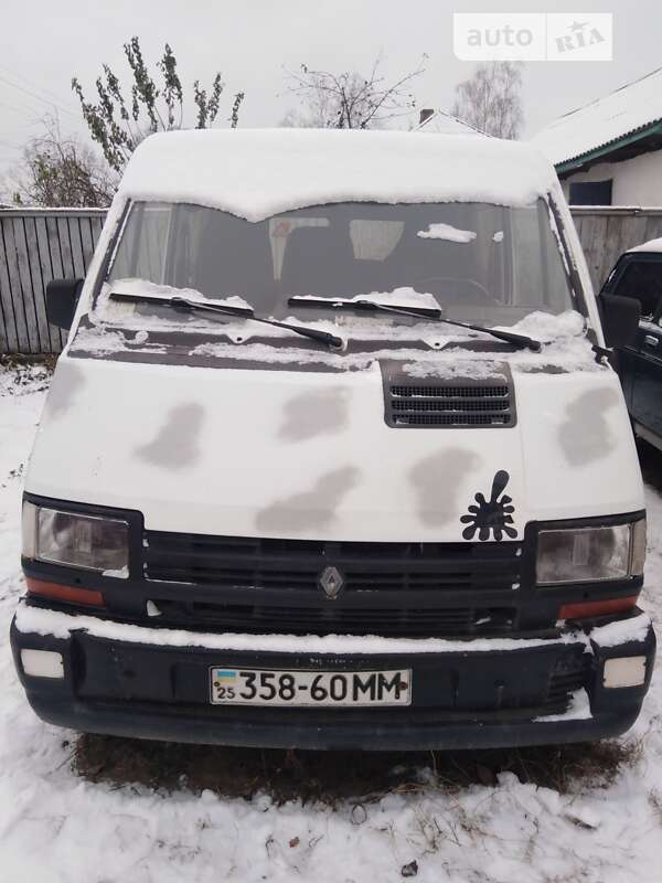 Мікроавтобус Renault Trafic 1992 в Ічні