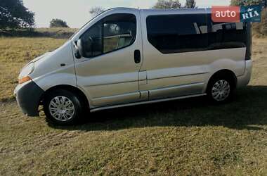 Минивэн Renault Trafic 2003 в Ровно
