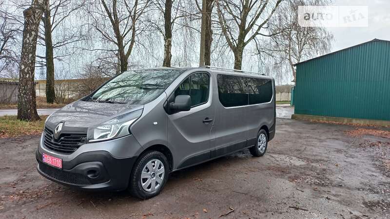 Минивэн Renault Trafic 2018 в Дубно