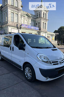 Мінівен Renault Trafic 2011 в Кам'янському