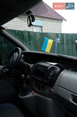 Микроавтобус Renault Trafic 2002 в 