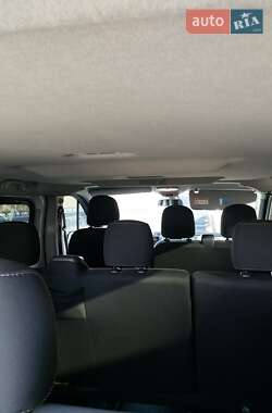 Минивэн Renault Trafic 2017 в 