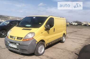 Вантажний фургон Renault Trafic 2002 в Кропивницькому