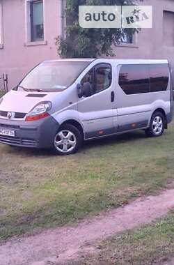 Минивэн Renault Trafic 2003 в Борщеве