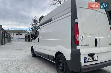 Грузовой фургон Renault Trafic 2014 в Каменец-Подольском