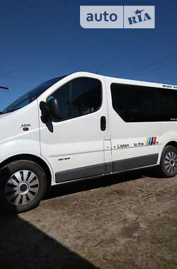 Минивэн Renault Trafic 2003 в Заречном