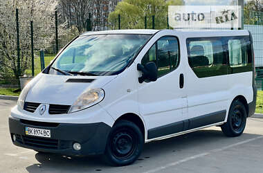 Мінівен Renault Trafic 2008 в Івано-Франківську