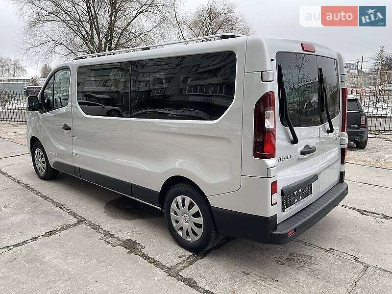 Мінівен Renault Trafic 2017 в Києві