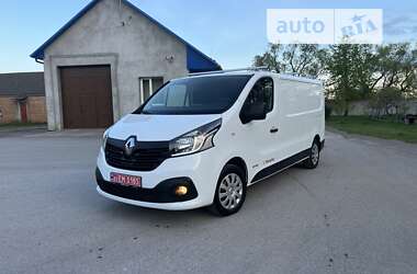 Мінівен Renault Trafic 2015 в Радивиліві