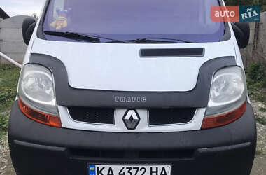 Грузовой фургон Renault Trafic 2002 в Киеве