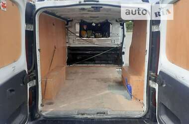 Грузовой фургон Renault Trafic 2016 в 