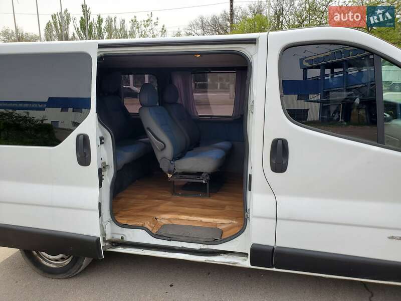 Минивэн Renault Trafic 2007 в Николаеве