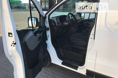 Грузовой фургон Renault Trafic 2014 в Львове